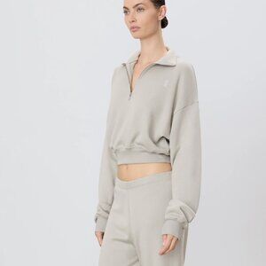 ETERNE- NWT Classic Sweatpant and Cropped Half Zip Pullover SET in DOVE (SIZE S)